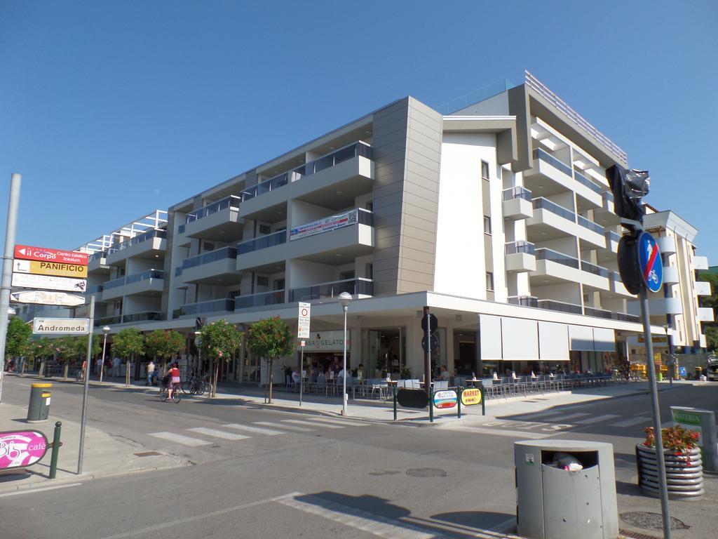 Condominio Quasar Bibione Exterior photo